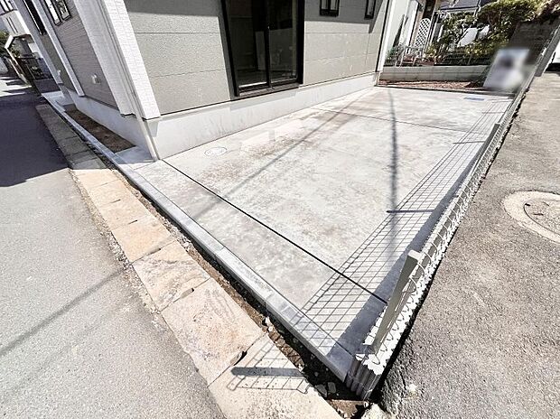 【駐車場】生活に欠かせない駐車スペース。