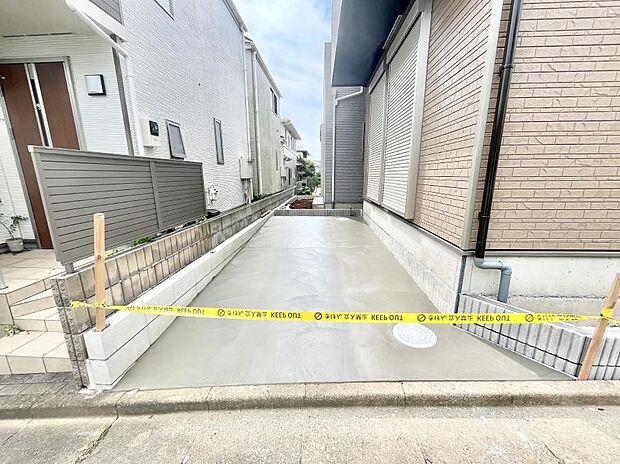 【駐車場】生活に欠かせない駐車スペース。