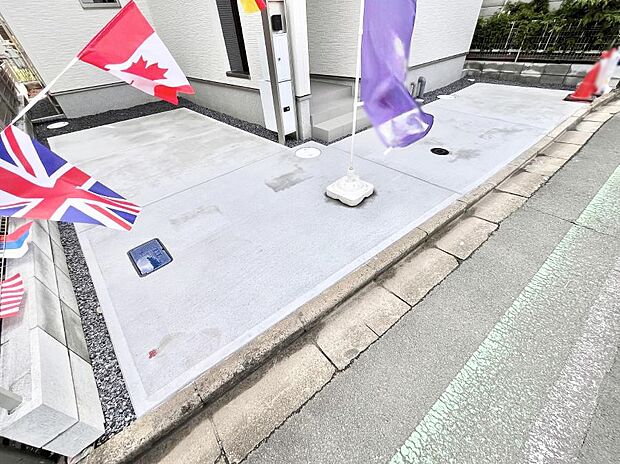 【駐車場】生活に欠かせない駐車スペース。