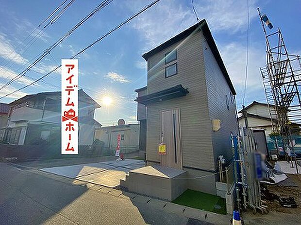 ●○●○2号棟外観写真○●○●
　　　平日の案内も可能です♪
　お気軽にお問い合わせください！