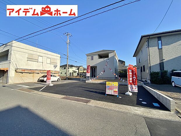 ●○●○1号棟外観写真○●○●
　　　平日の案内も可能です♪
　お気軽にお問い合わせください！