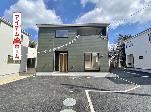 ●○●○7号棟外観写真○●○●
　　　平日の案内も可能です♪
　お気軽にお問い合わせください！
