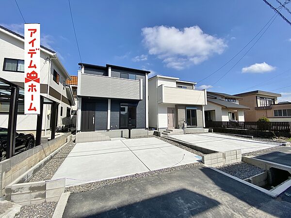 ●○●○全体外観写真○●○●
　　　平日の案内も可能です♪
　お気軽にお問い合わせください！
