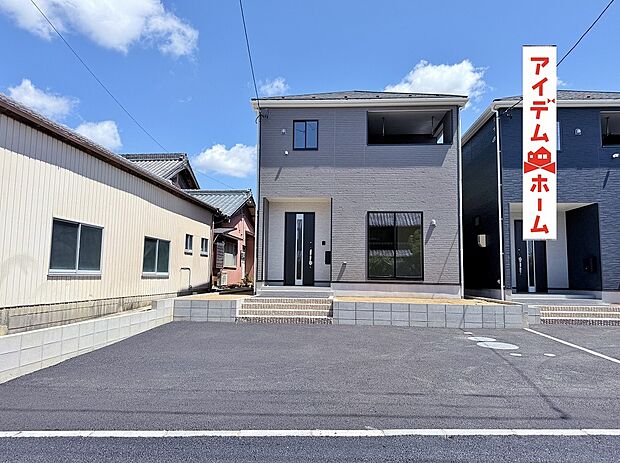 ●○●○3号棟外観写真○●○●
平日の案内も可能です♪
お気軽にお問い合わせください!