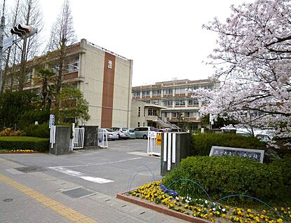 高浜市立高浜中学校 1300ｍ