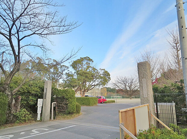 刈谷市立富士松北小学校（約1,100m）