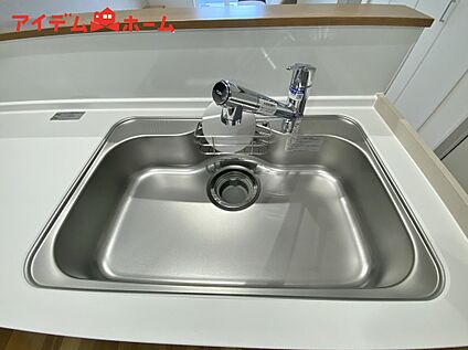 浄水器内蔵型水栓
