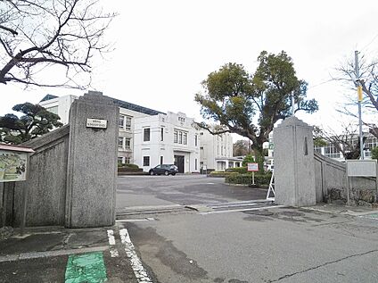 西尾市立西尾小学校 1100m