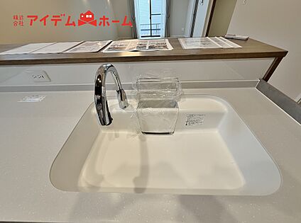 浄水器内蔵型水栓