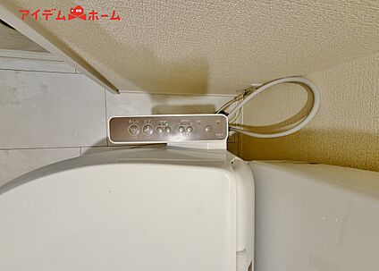 温水洗浄便座