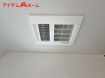 浴室暖房乾燥機