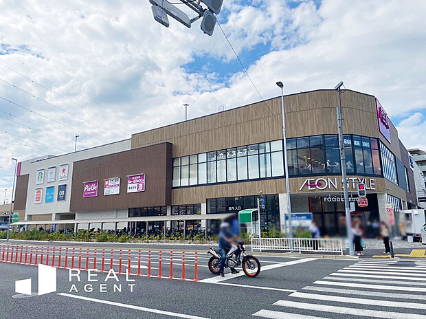 イオンスタイル横浜高田(約1,470m)