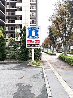 ローソン 約800ｍ(徒歩約10分)