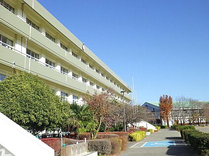 入間市立上藤沢中学校 約677ｍ(徒歩9分)