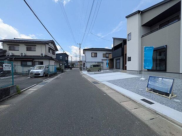 全2区画の新築戸建が新登場です。最新の設備で気持ちの良い新生活を送りませんか。
