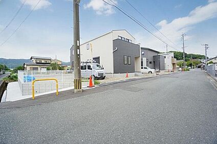 前面道路含む現地写真