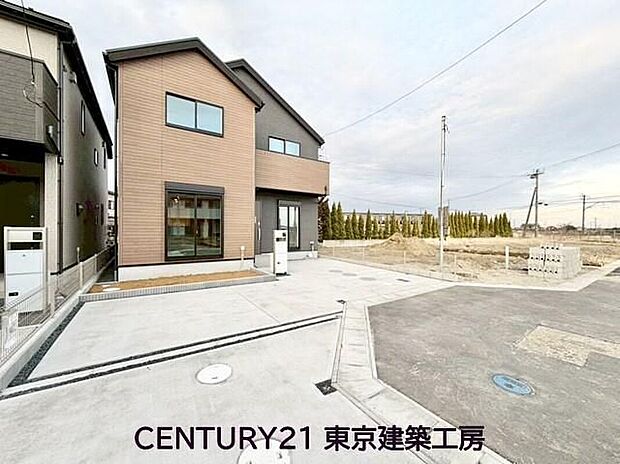 ◇４LDK＋駐車スペース２台分！緑豊かな街並みの中で、家族の暮らしを大切にする方におすすめです。
