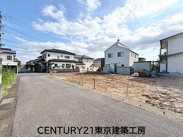 【前面道路含む現地写真】ユーカリが丘線「井野」駅まで徒歩12分で通勤や通学にも便利な立地!またイオンスタイルまで徒歩14分でお買い物も便利です!