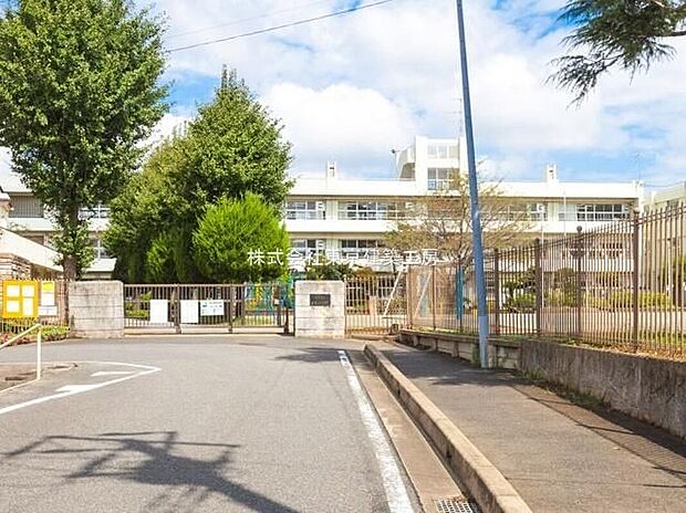 千葉市立土気小学(約1,821m)