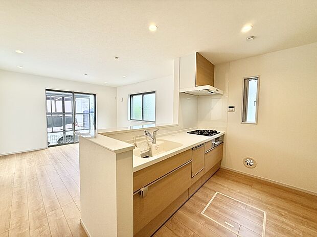 ■家族の絆を深める、温もりのあるキッチン