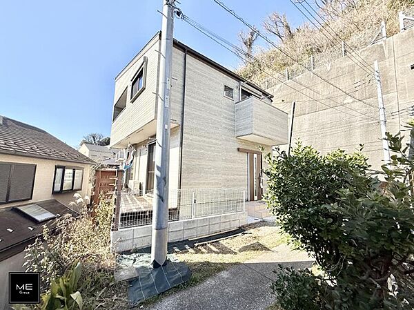 ■京急線「追浜」駅まで徒歩8分で通勤通学に便利