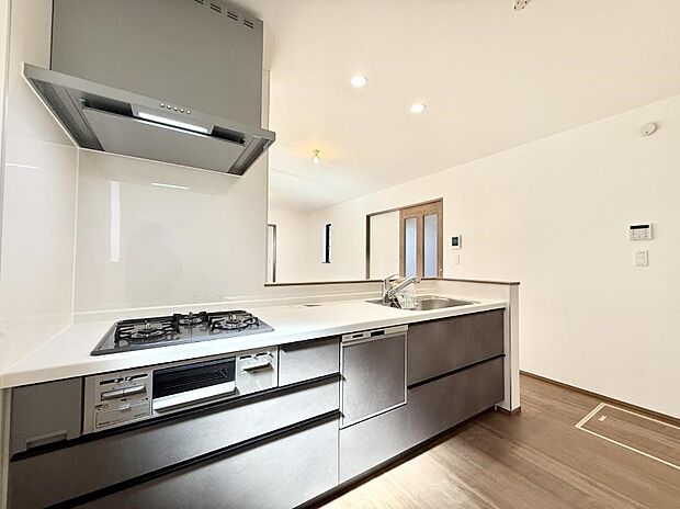 ■家族の絆を深める、温もりのあるキッチン