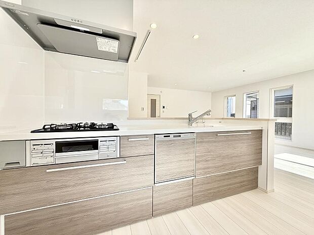 ■家族の絆を深める、温もりのあるキッチン