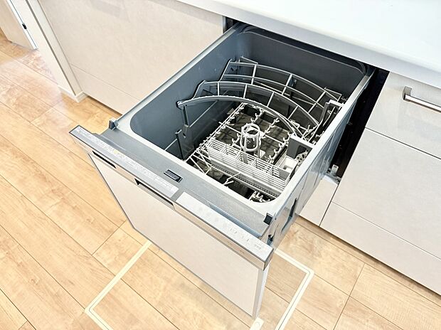 【食洗機】■手間なく洗浄!食器をピカピカに仕上げてくれます