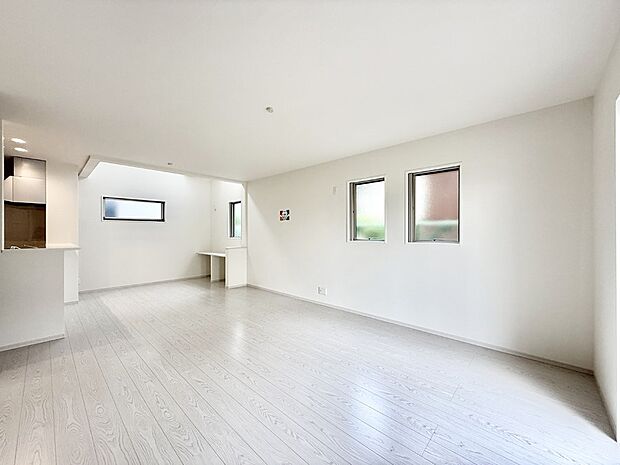 【リビングダイニング】■大切な人と過ごす、あたたかいひととき