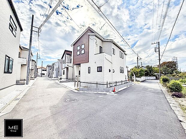 【前面道路含む現地写真】■新しい時代の息吹を感じる、心地よい環境