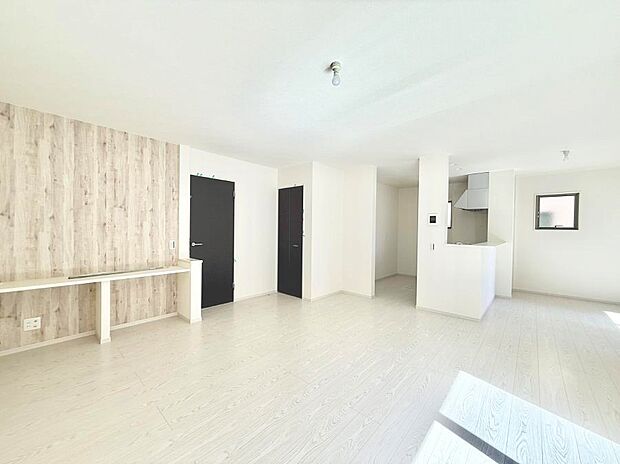 【リビング】■心落ち着く場所、ゆったり過ごせるリビング