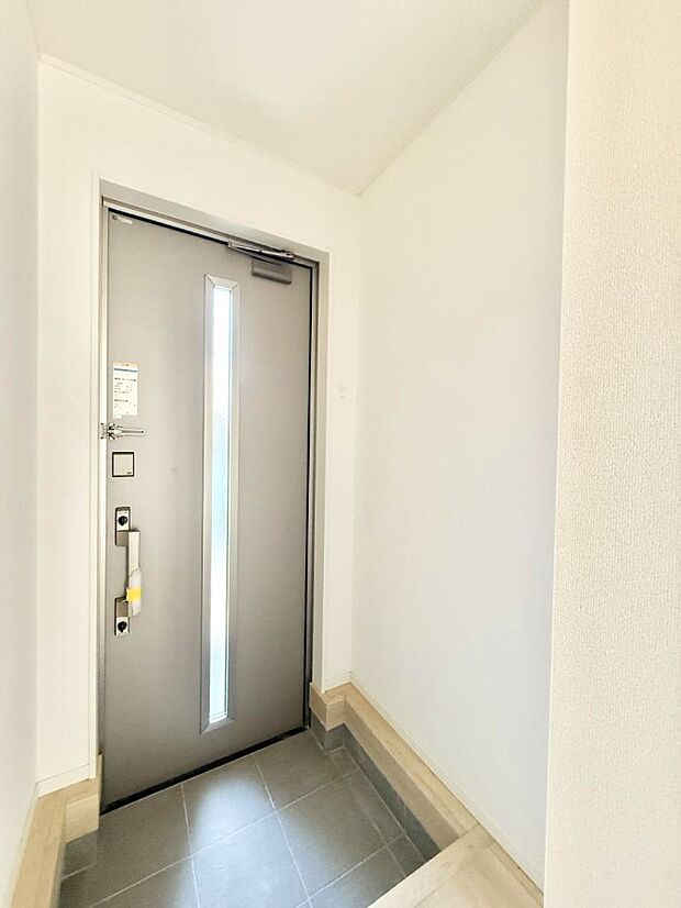 【玄関】■玄関はお家の顔!おしゃれな玄関でお客様をお迎え!