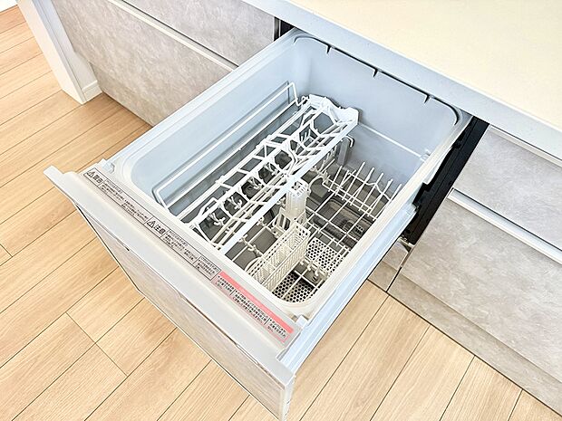 【食洗機】■食後の片づけも食洗器があれば時短に。ご家族との時間を増やせます