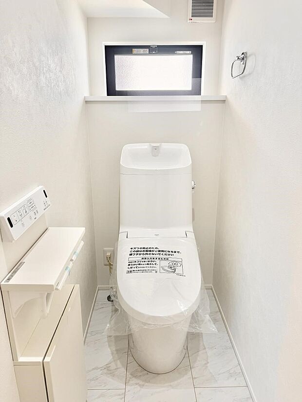 【トイレ】■毎日使う場所だからこそ、清潔感溢れる空間