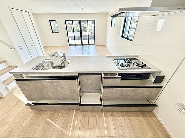 【キッチン】■料理がもっと楽しくなる、快適なキッチン空間