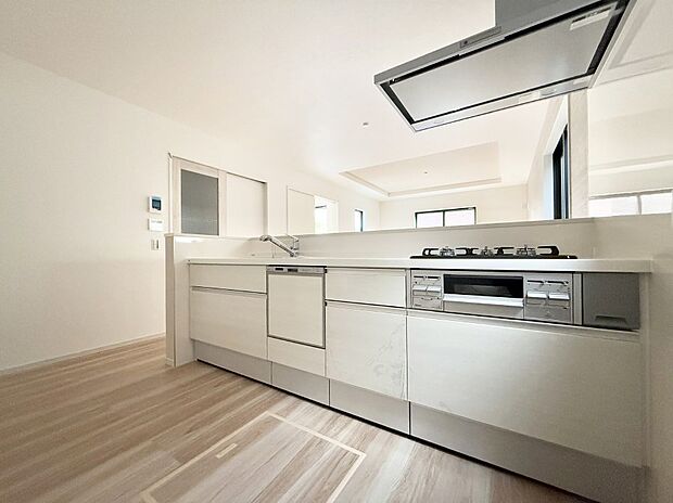 【ダイニングキッチン】■美味しさの魔法がかかる、特別なキッチン