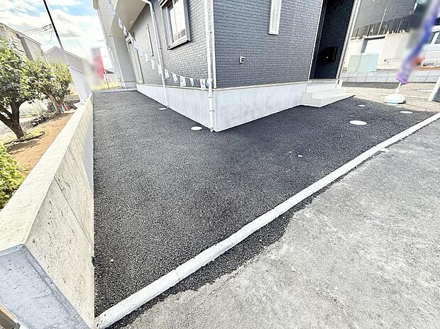 【駐車場】■毎日の駐車が快適に