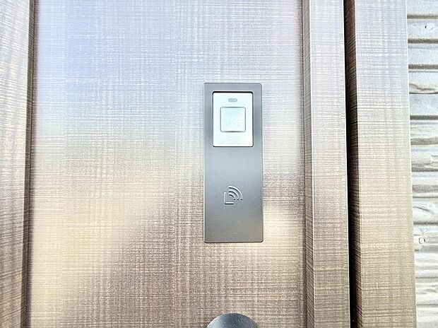 【スマートキー】■鍵を取り出さずに便利に操作できて快適