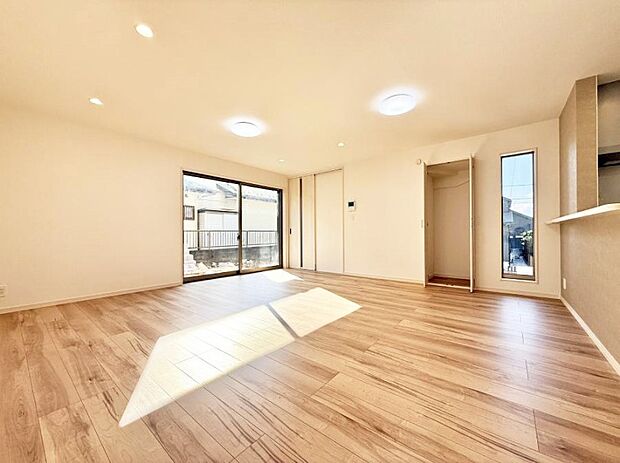 【リビング】■心落ち着く場所、ゆったり過ごせるリビング