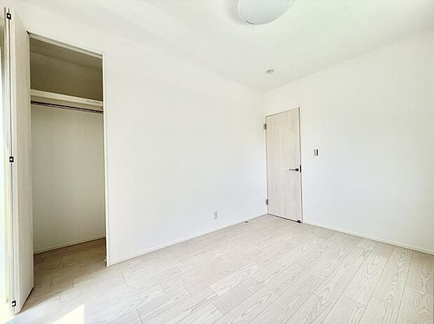 【子供部屋】■読書や趣味リモートワークなどさまざまな用途に対応できる柔軟さがあります