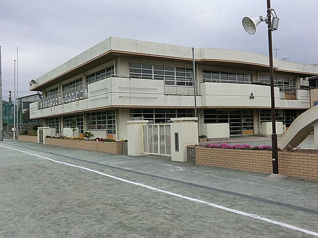 秦野市立本町幼稚園(約500m・徒歩7分)