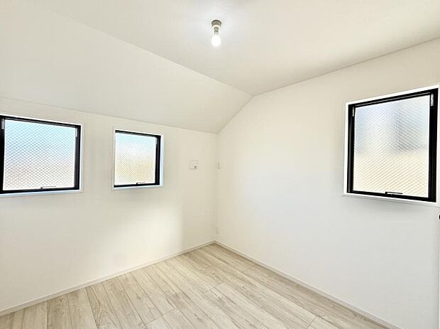 【洋室】■優雅で穏やかな時間が流れる空間