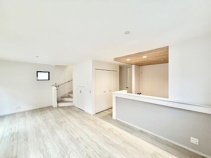 リビングダイニング