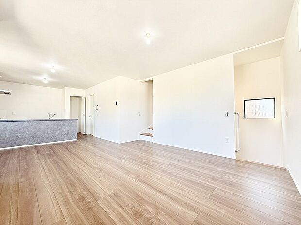 【リビング】■自然と会話が生まれる、心地よいひととき