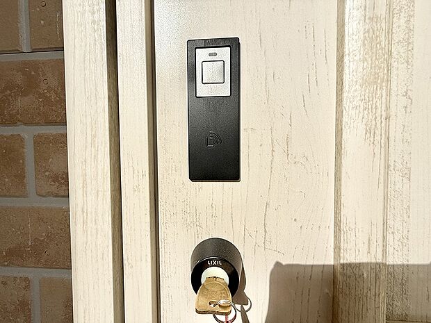 【スマートキー】■鍵を取り出さずに便利に操作できて快適