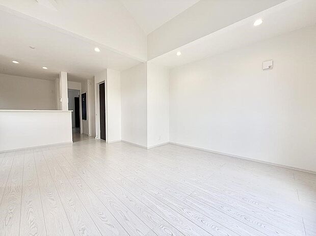 【リビング】■心落ち着く場所、ゆったり過ごせるリビング