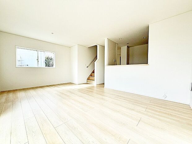 【リビングダイニング】■シンプルだけど贅沢、大切な人と過ごす心がほどける空間