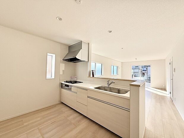 【ダイニングキッチン】■美味しさの魔法がかかる、特別なキッチン