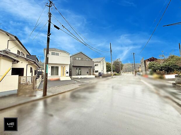 【前面道路含む現地写真】■新しい時代の息吹を感じる、心地よい環境