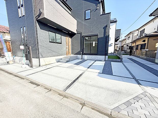 【駐車場】■ ここから始まる、笑顔あふれる毎日